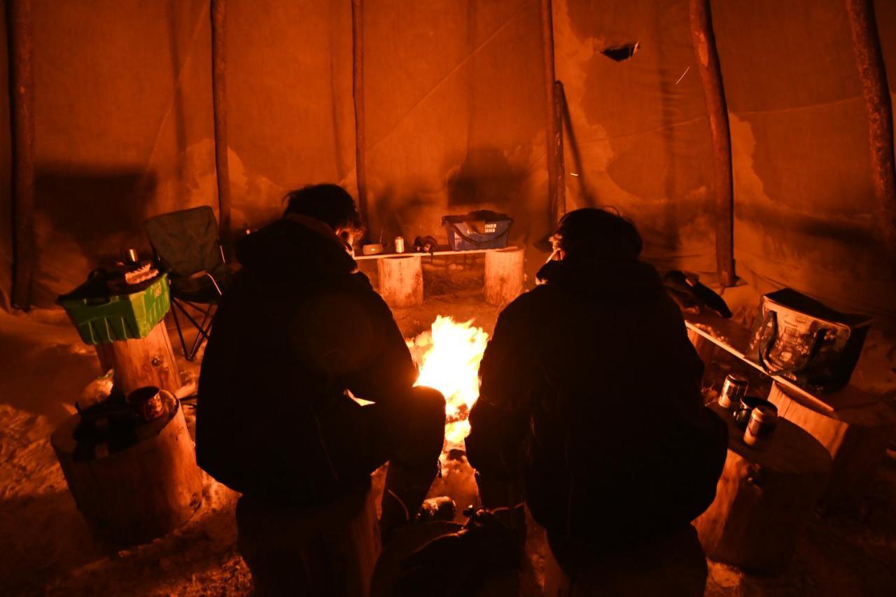 Lodge Kaleido Yukon *